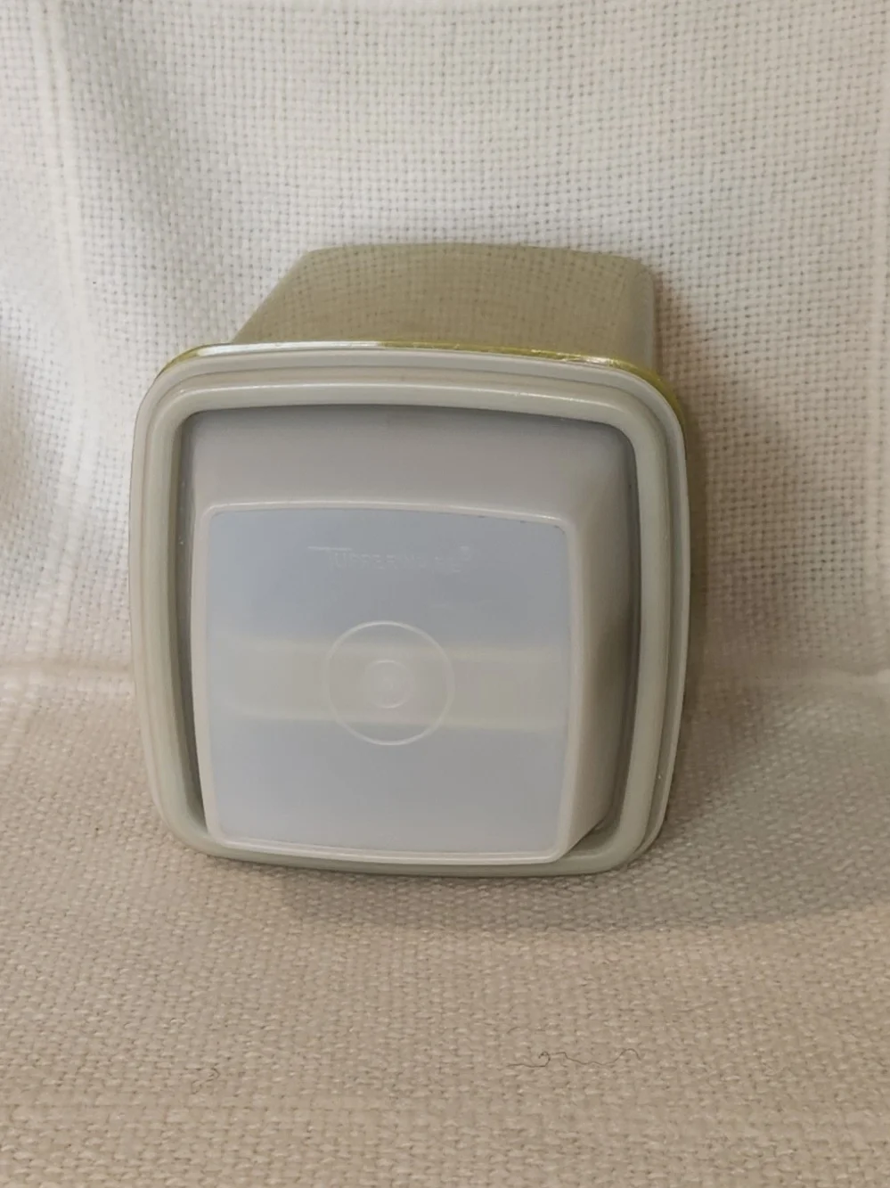 Tupperware pick deli